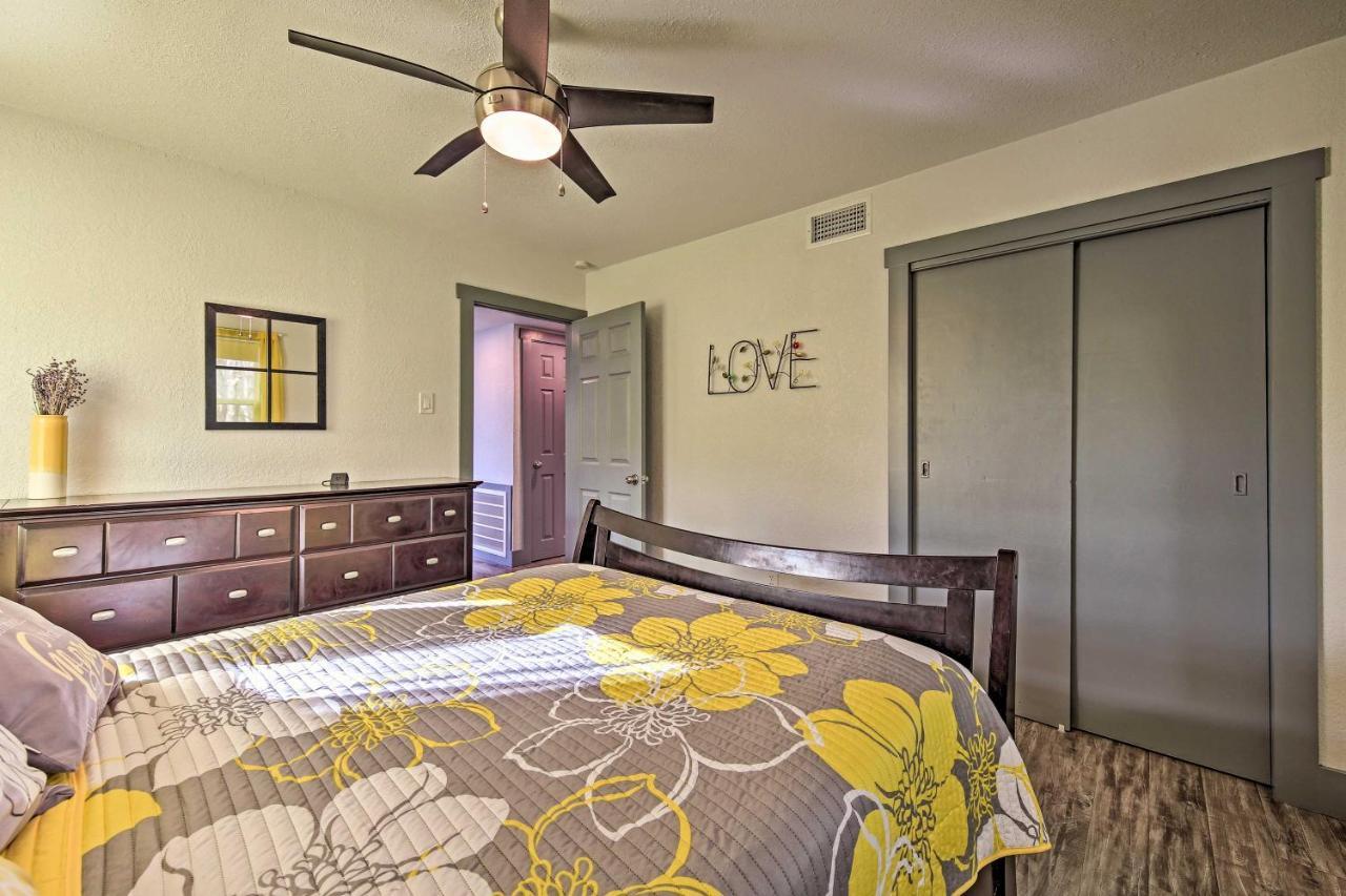 Remodeled Retro Home With Deck, Walk To Main Street! Blanco Exteriör bild